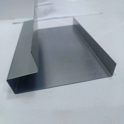 좋은 가격 알루미늄 태양 전지판 채널 1.6KN/M2 C 채널 온라인으로